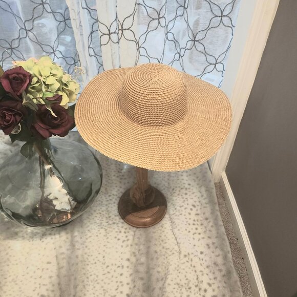 Beach hat - Picture 7 of 8